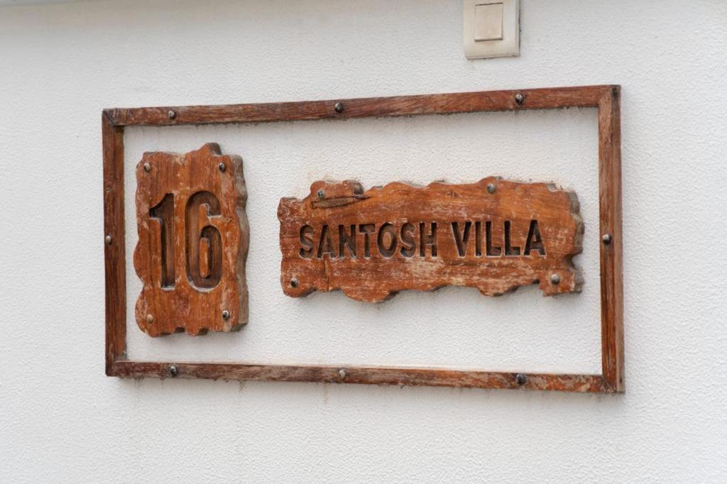 Santosh Villa - The House Of Antiques And Art Udaipur Bagian luar foto